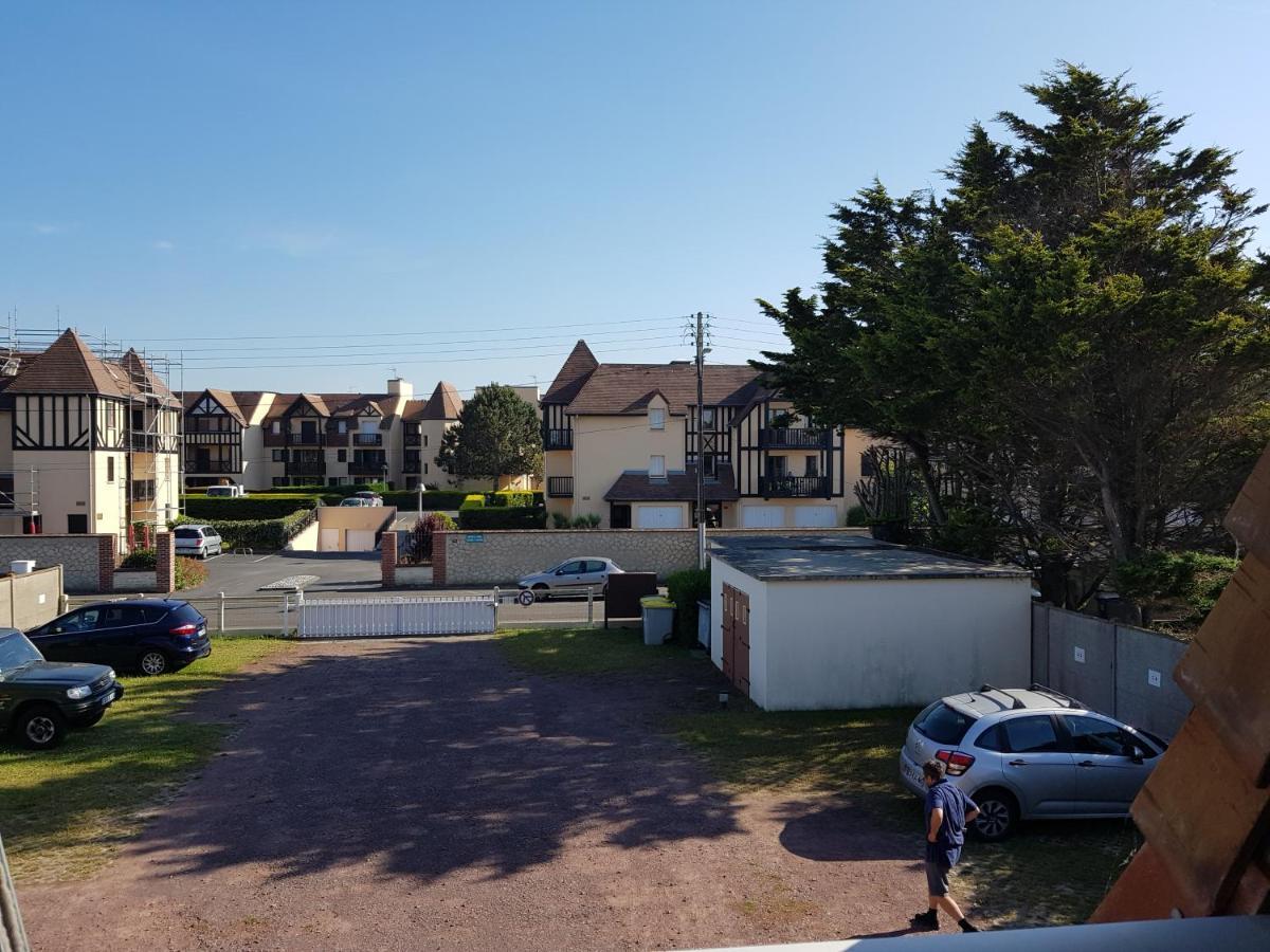 Studio Front De Mer Apartman Ouistreham Kültér fotó