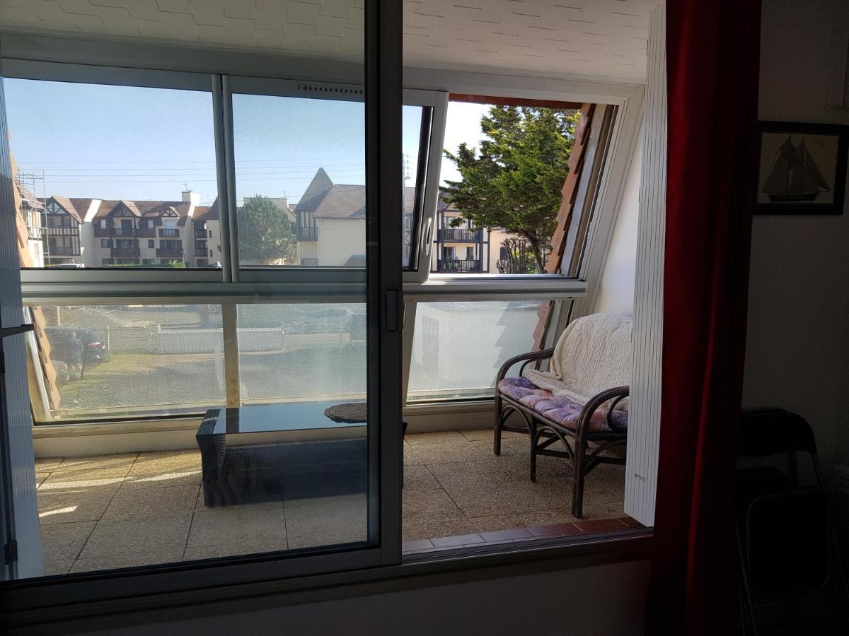 Studio Front De Mer Apartman Ouistreham Kültér fotó